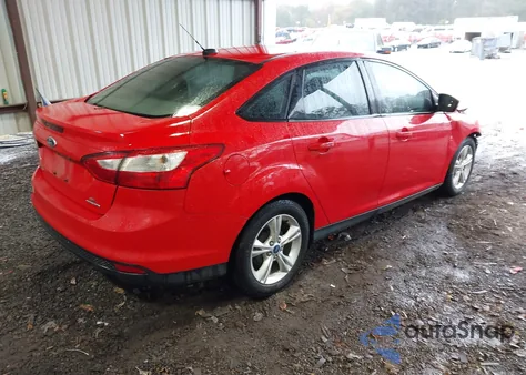 2014 Ford Focus Se z USA, uszkodzony, nr VIN 1FADP3F28EL121510
